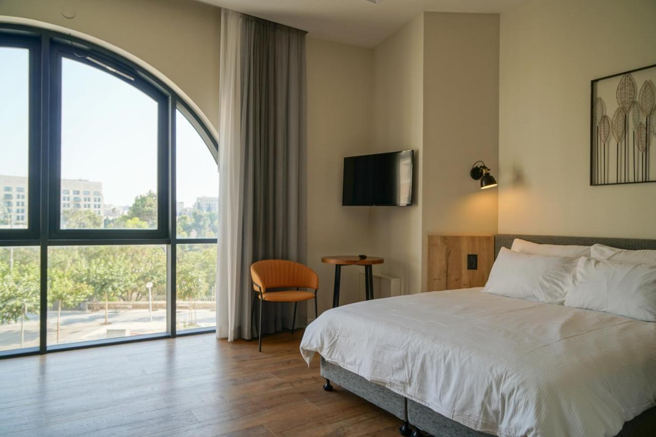 Apartique Hotel Йерусалим Екстериор снимка