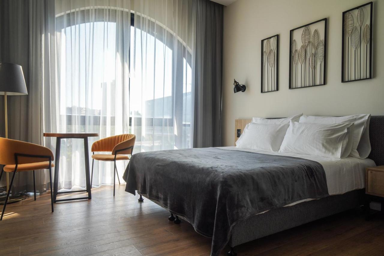 Apartique Hotel Йерусалим Екстериор снимка
