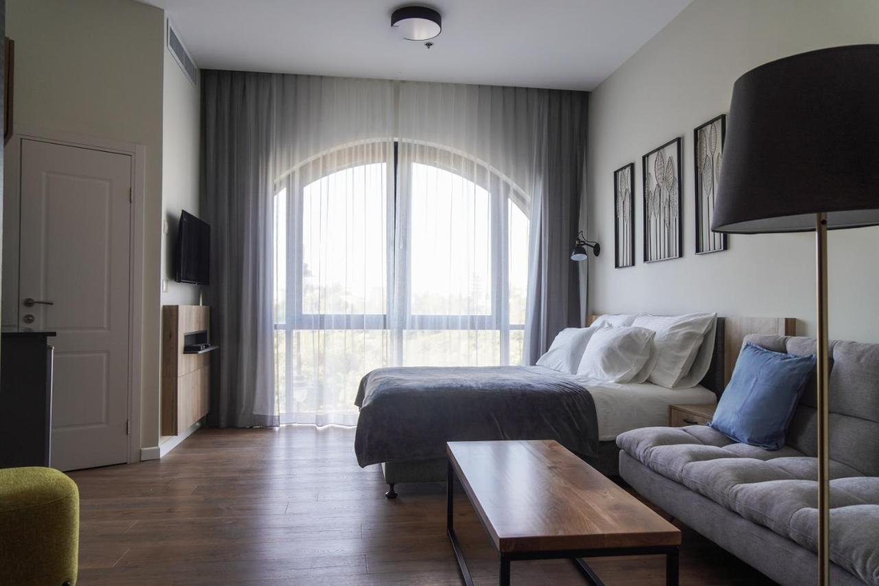 Apartique Hotel Йерусалим Екстериор снимка