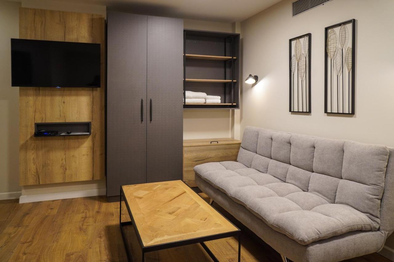 Apartique Hotel Йерусалим Екстериор снимка