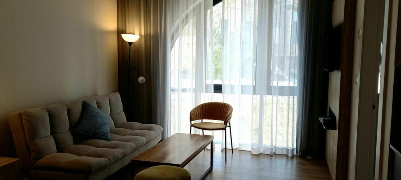 Apartique Hotel Йерусалим Екстериор снимка