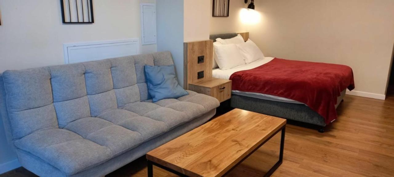 Apartique Hotel Йерусалим Екстериор снимка